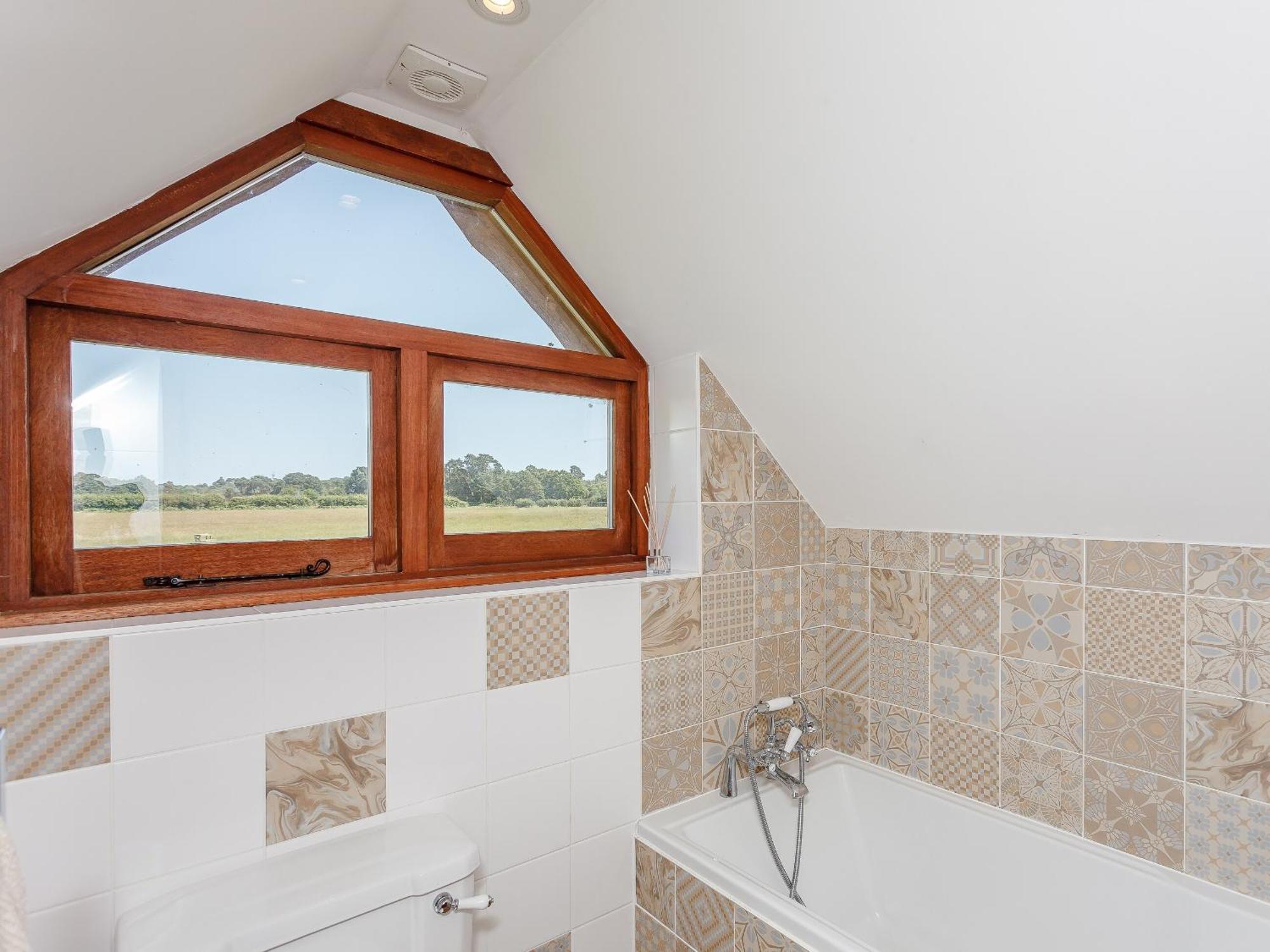The Barn Villa Coldwaltham Ngoại thất bức ảnh