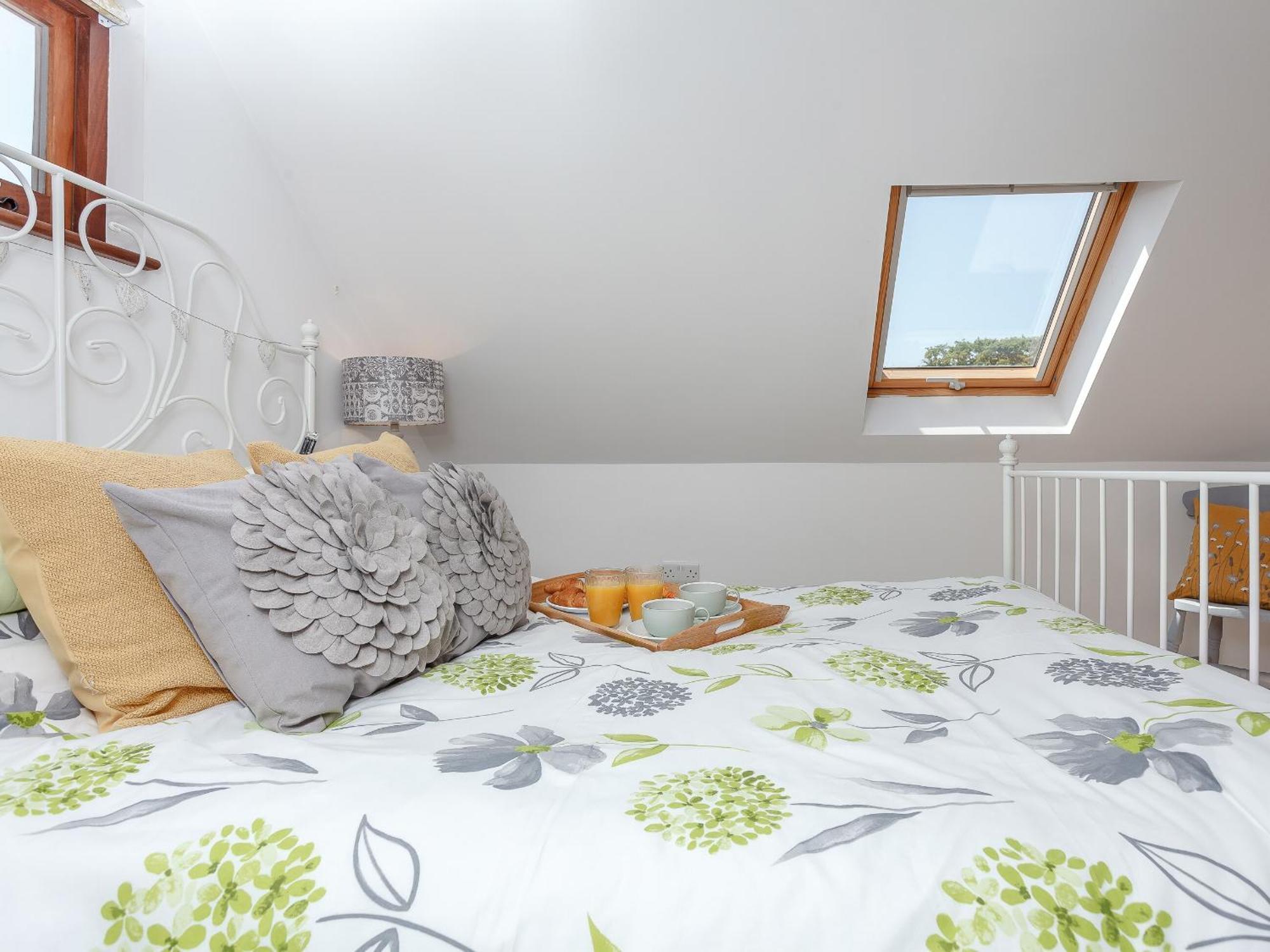 The Barn Villa Coldwaltham Ngoại thất bức ảnh